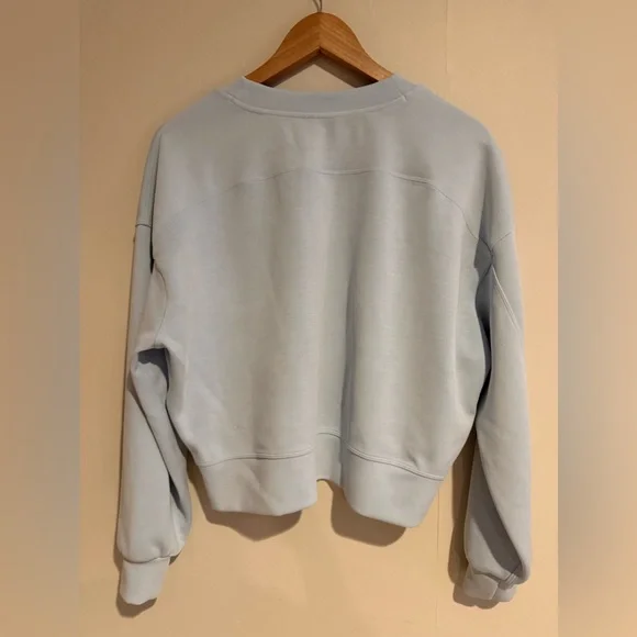 Lululemon Powder Blue Perfectly Oversized Softstreme Crew - Picture 4 of 5